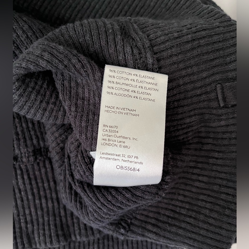 We The Free | Charcoal Black Casey Rib Tunic Sweater - Picture 8 of 9